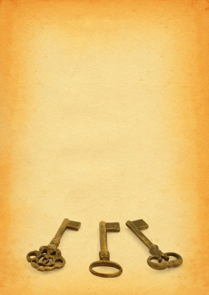 Keys on on paper — Stock Photo, Image