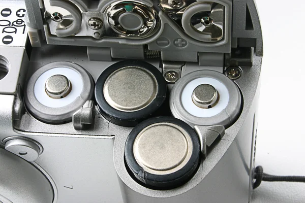 Batteriesteckplätze in einer Kompaktkamera — Stockfoto