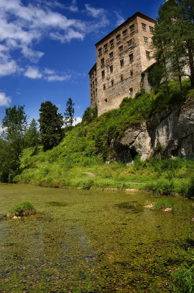 eski manastır