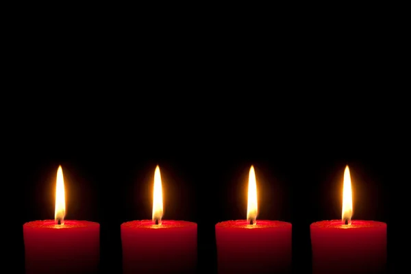 Vier rote Kerzen — Stockfoto