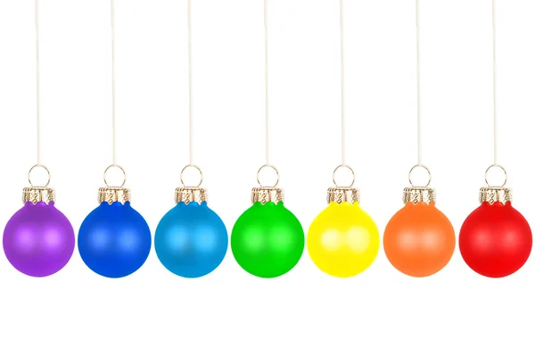 Noel ağacı topları, gökkuşağı renkleri — Stok fotoğraf