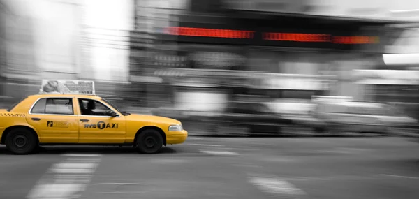 New York Taxi in Motion — Stock Photo, Image