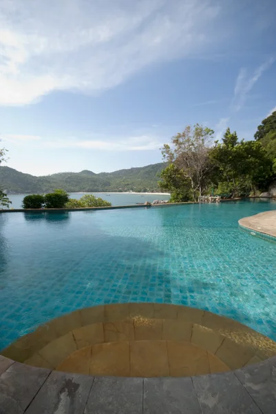 Luxurious pool — Stock Photo, Image