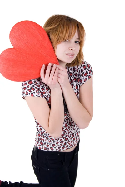 Menina segurando coração vermelho — Fotografia de Stock