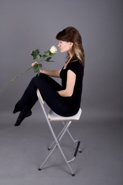 Güllü güzel kız.