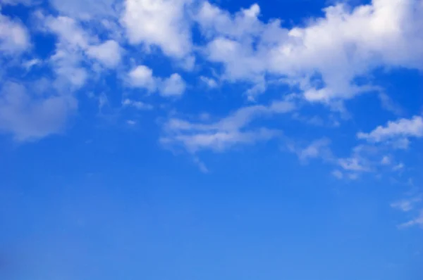 De mooie hemel met wolken — Stockfoto