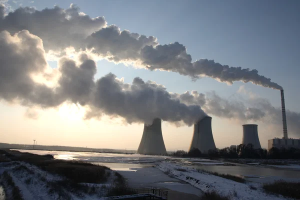 Centrais eléctricas de carvão — Fotografia de Stock
