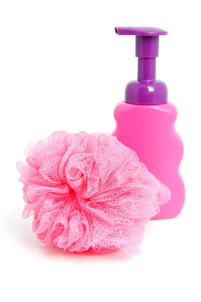 Botella de jabón rosa con esponja — Foto de Stock