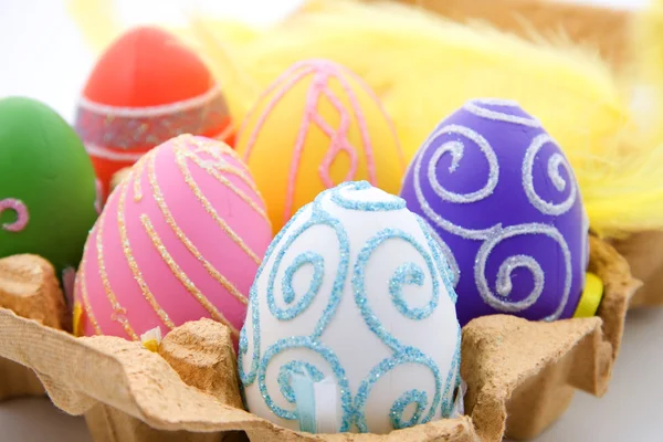 Kutusunda altı renkli Paskalya yumurtaları — Stok fotoğraf