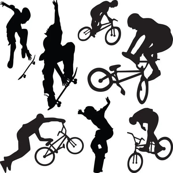 Gördeszka és kerékpárosok silhouette v — Stock Vector
