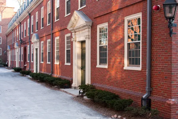 Harvardské univerzity stará budova — Stock fotografie
