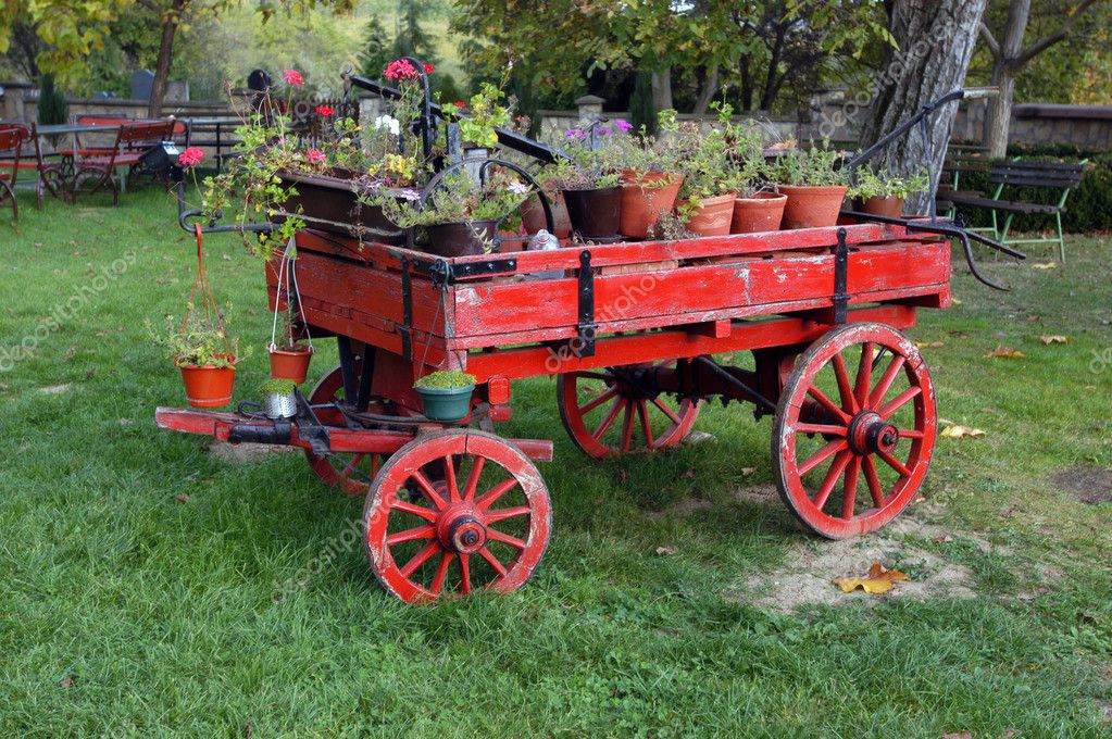 Old horse drawn wagon — Stock Photo © pajche #2414750