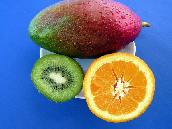Mango, Kiwi und Orange — Stockfoto