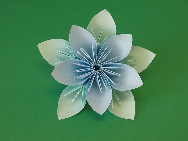 Blauwe origami bloem — Stockfoto