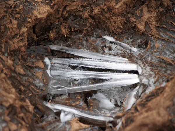 Primer plano de cristales de hielo naturales —  Fotos de Stock