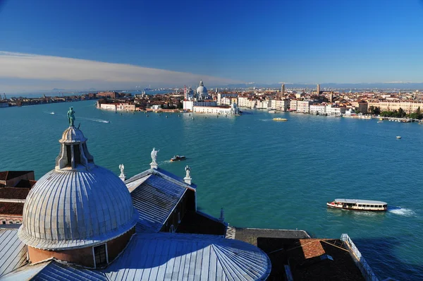 Utsikt över Venedig från san giorgio tower — Stockfoto