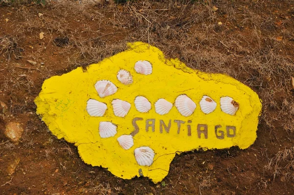 Żółta strzałka do santiago — Zdjęcie stockowe