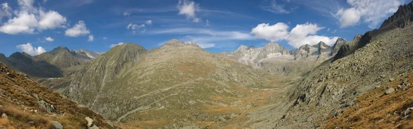 Velmi široké horské panorama — Stock fotografie