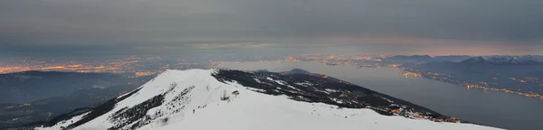 Nacht uitzicht vanaf monte baldo — Stockfoto