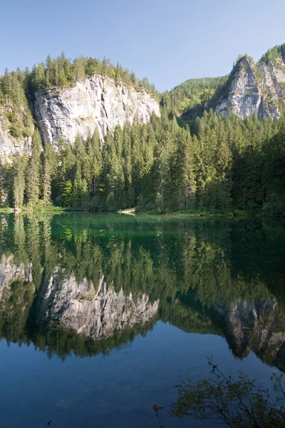 Lake Tovel in the Brenta Dolomites — Stock Photo, Image