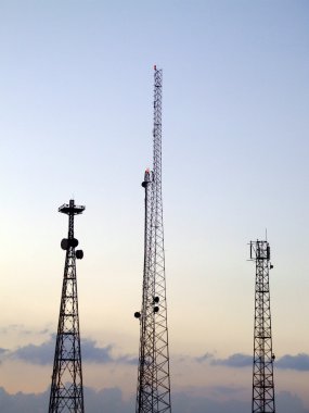 Communications masts 04 clipart