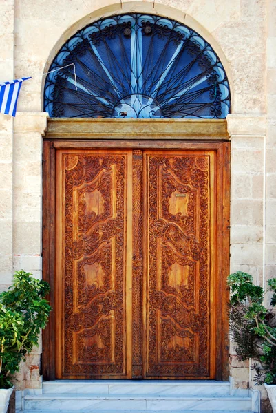 Porte in legno ornate — Foto Stock