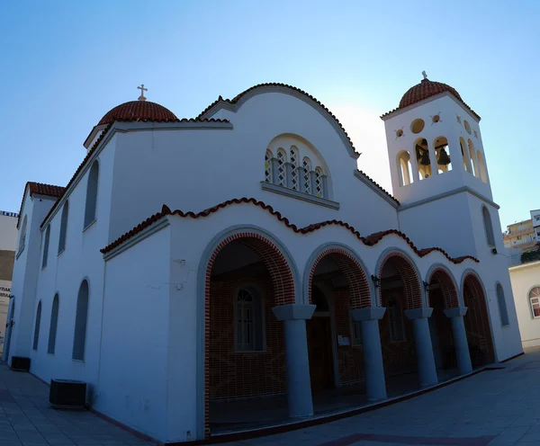 Rethymnon weiße Kirche — Stockfoto