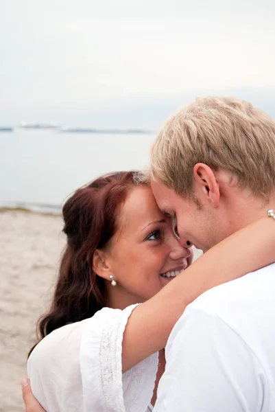 Embracing Lovers — Stock Photo, Image