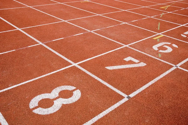 Leichtathletik-Bahnen und Nummern — Stockfoto