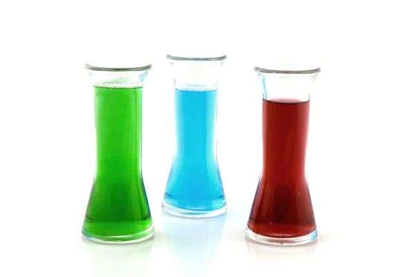 유리에 색된 액체 — 스톡 사진