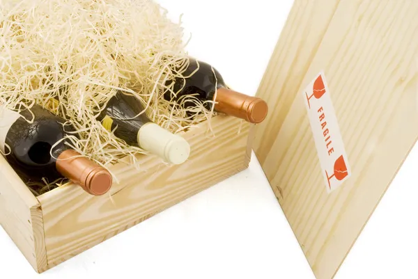 Caixa com vinho — Fotografia de Stock