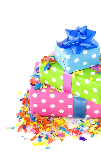 Kolorowe prezenty na urodziny — Zdjęcie stockowe