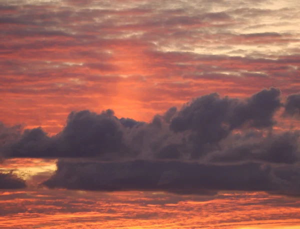 劇的な cloudcape — ストック写真