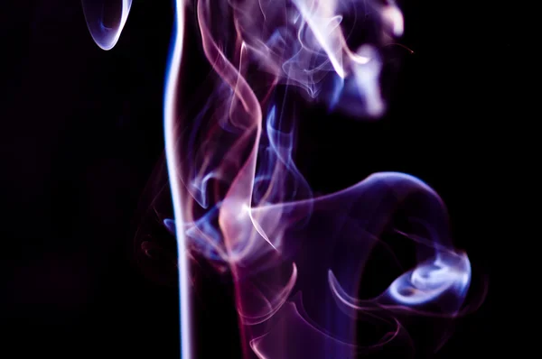 Kouř na tmavém pozadí — Stock fotografie