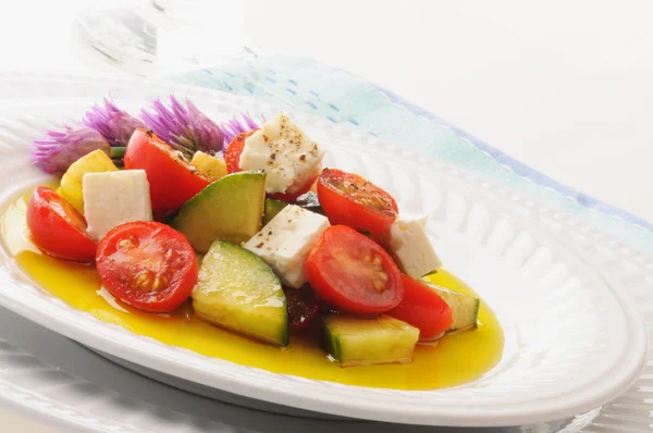 Salada de tomate e pepino — Fotografia de Stock