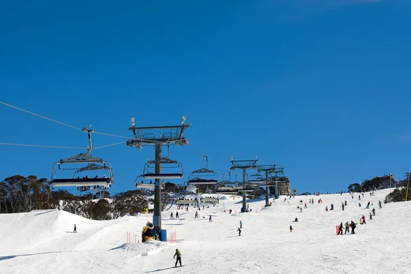 Esquiadores de nieve — Foto de Stock