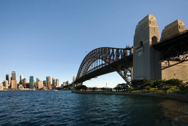 Sydney Liman Köprüsü ve CBD — Stok fotoğraf