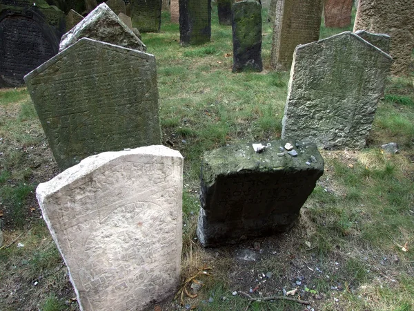 Cmentarz żydowski w Pradze — Zdjęcie stockowe
