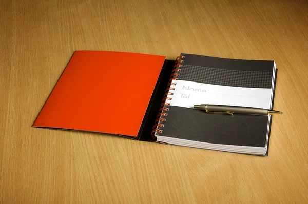 Az elegáns notebook üzlet — Stock Fotó