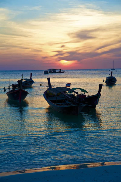 stock image The traditional Thai longtail boat