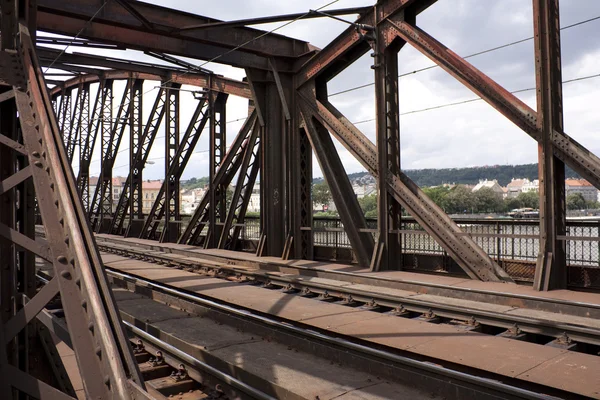 Γέφυρα του σιδηροδρόμου — Φωτογραφία Αρχείου
