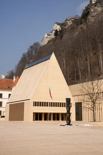 Liechtenstein Parlementsgebouw — Stockfoto