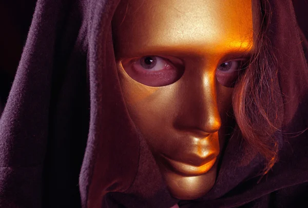 Золота маска — стокове фото