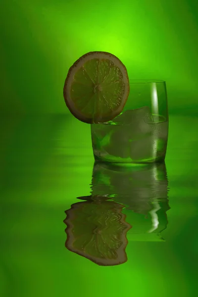 Vodka with lemon — Stock Photo, Image