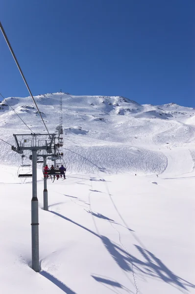 Альпы зимний горный курорт — стоковое фото