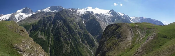 Rocky letní horské panorama — Stock fotografie