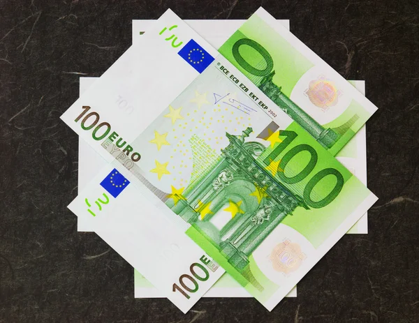 Hromada 100 kusech eurobankovek — Stock fotografie