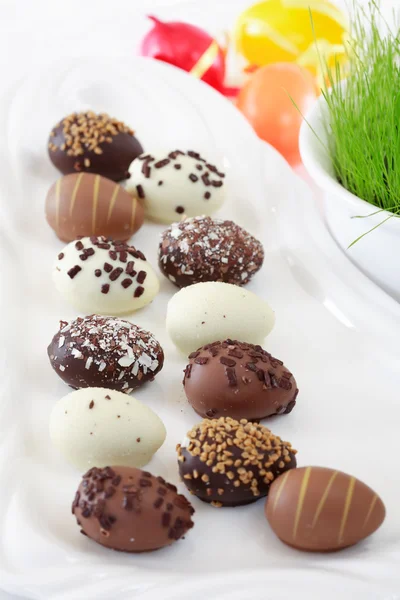Ovo de chocolate de Páscoa — Fotografia de Stock