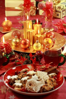 Christmas table setting clipart