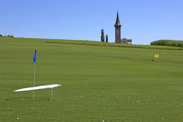 Golfbaan schluein - sagogn — Stockfoto